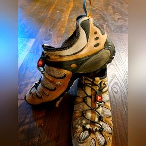 Merrell Chameleon Hex Kangaroo/Boa Size 10 Men's